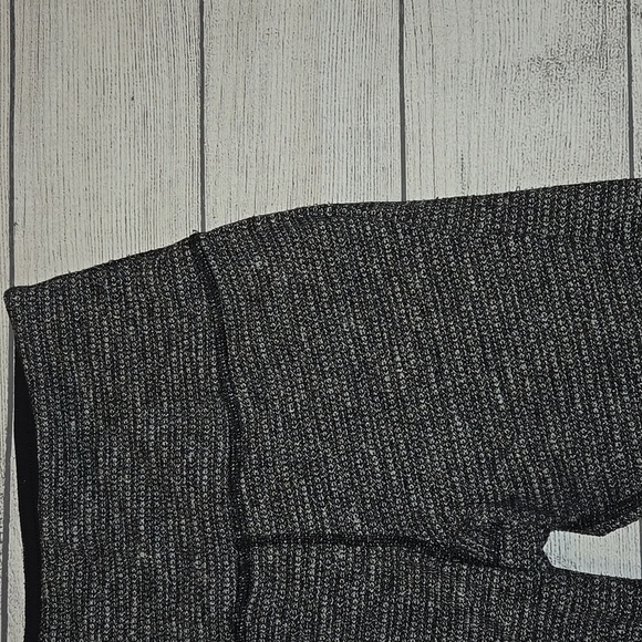 Lululemon Women's Wunder Under Pants III Black and White Size 6 - Picture 4 of 10